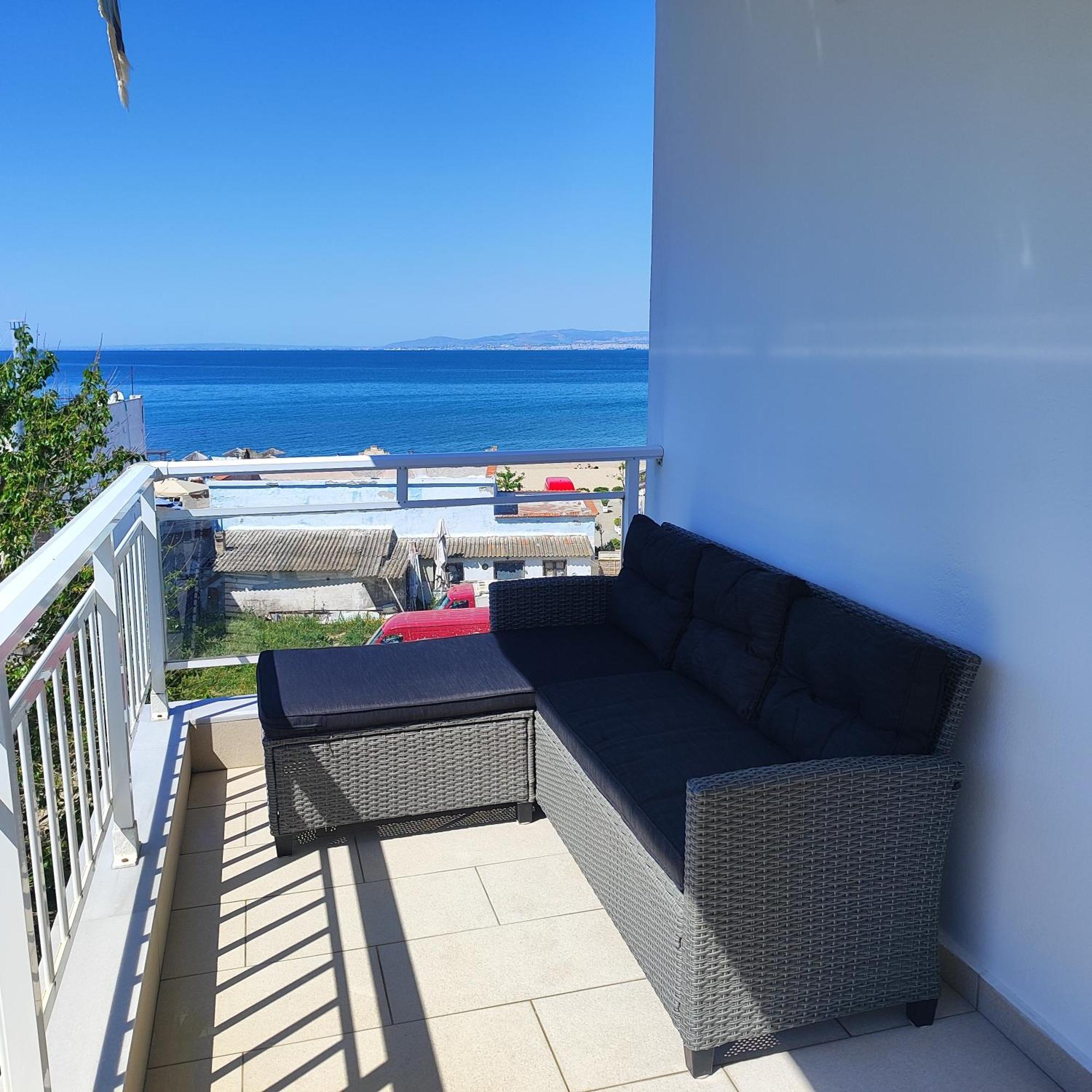 Apartment Christina-2 *